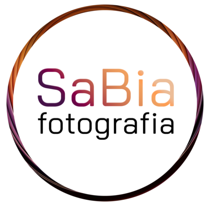 Logo SaBia Fotografia e Produção Fotográfica